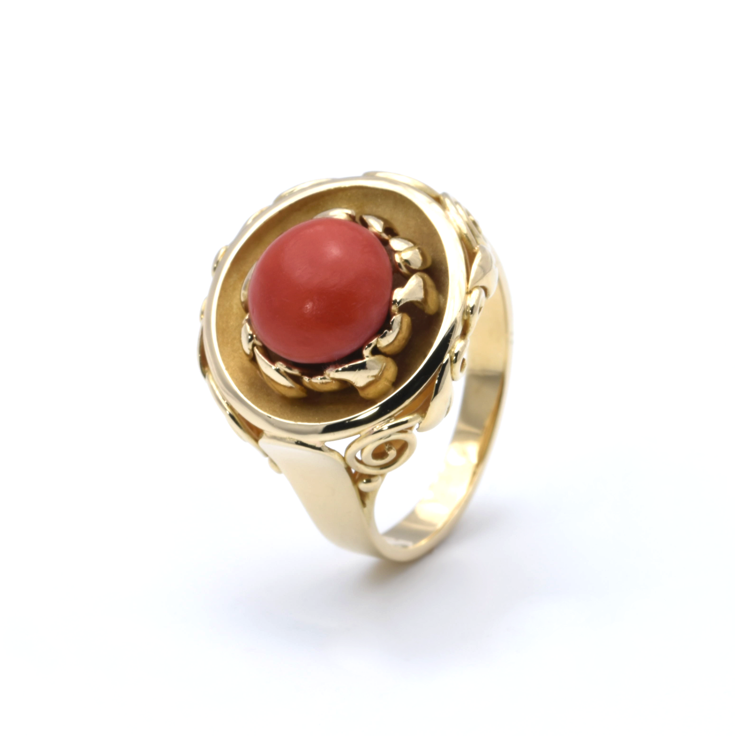 Ring | 585/000 Gelbgold | Koralle | Vintage